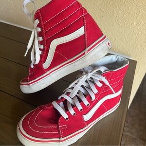 Hightop Vans in Red Sz 6.5